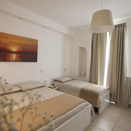 Bed & Breakfast Dimora Nonna Rosa 3*